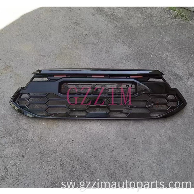 Sehemu za gari za kuuza moto gari kurekebisha grill ya mbele kwa Innova 2023